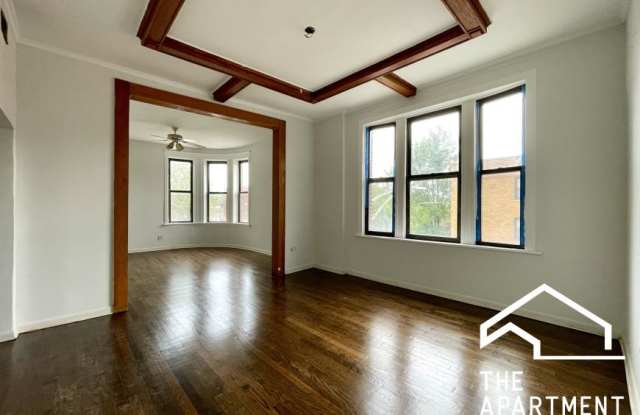 2842 West Augusta Ave. photos photos