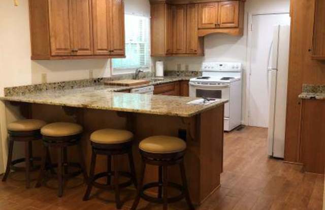 5349 GORDON DR Gallery 4