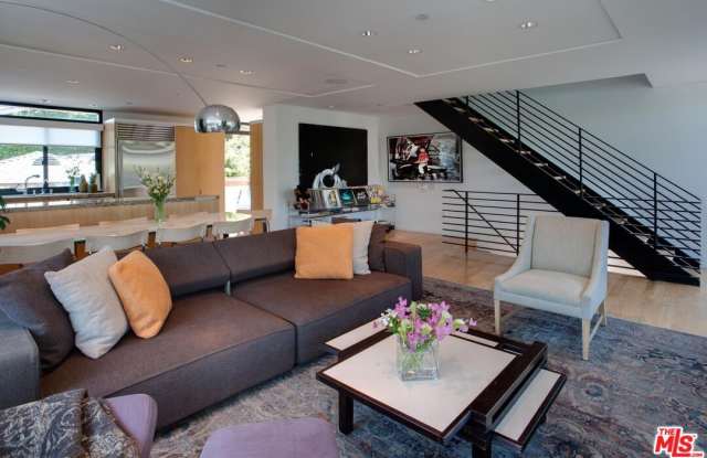 2726 Montana Ave unit: E photos photos