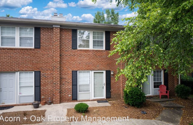 113 Coleridge Court - 113 Coleridge Court, Carrboro, NC 27510