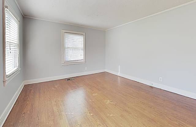 2690 Hartford Dr Gallery 3