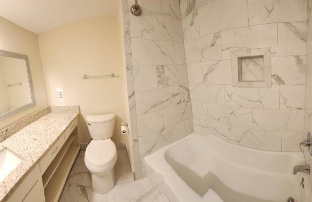 6921 Menlo Dr Gallery 4