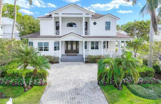 160 3rd St N photos photos