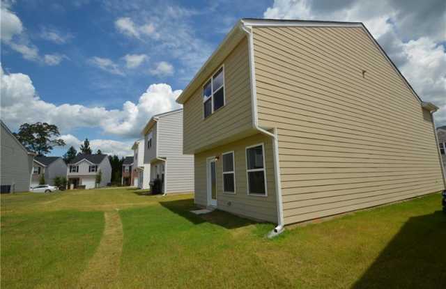 2085 Belmont Circle Gallery 2