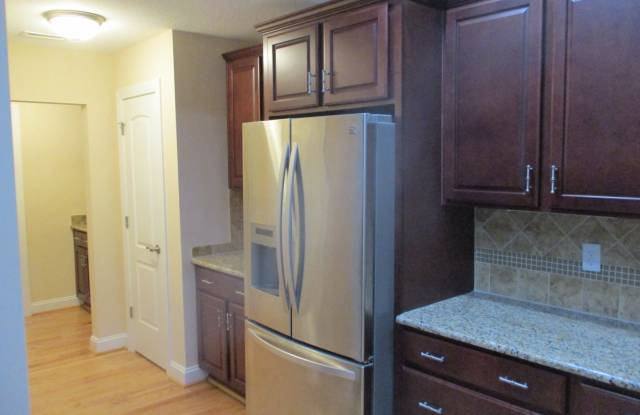 One floor living in 55+ community with a 2-car garage photos photos