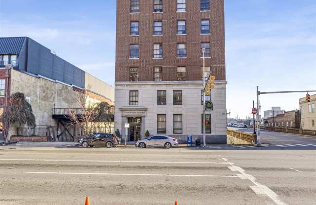 2201 1ST AVENUE Gallery 4