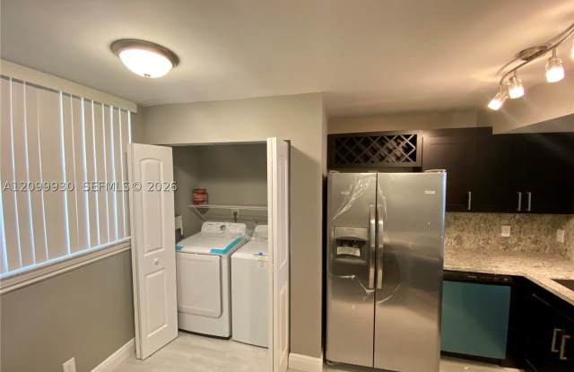 117 Lake Emerald Dr Gallery 2