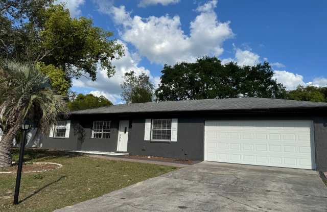 5064 Springwood Road photos photos