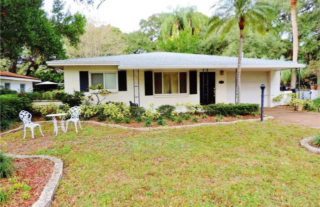 8285 28TH AVENUE N - 8285 28th Avenue North, St. Petersburg, FL 33710