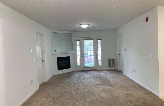 657 BURTONS COVE Way Gallery 3