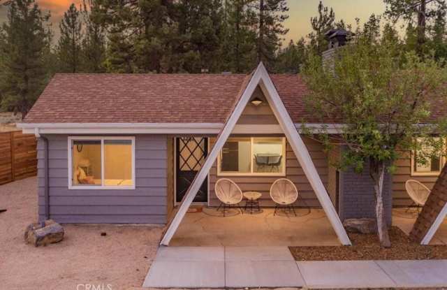 560 Edgemoor photos photos