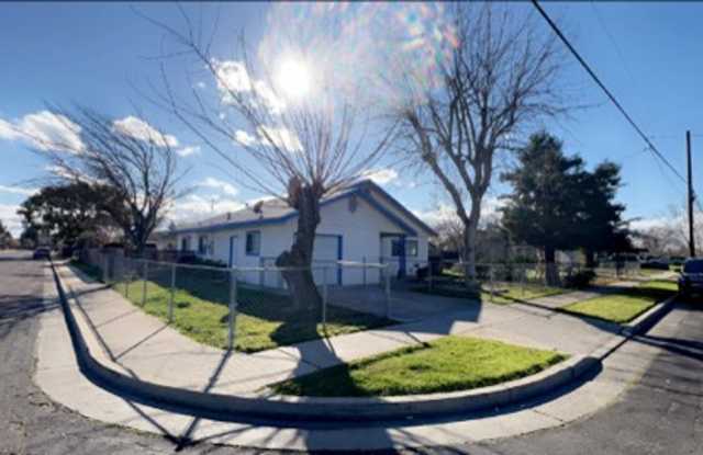 1098 E 23RD St, Merced - 1098 East 23rd Street, Merced, CA 95340 1098 E 23RD St, Merced - 1098 East 23rd Street, Merced, CA 95340