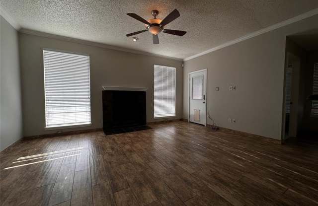 1386 Mimosa Lane Gallery 2