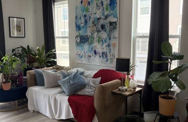 2724 Fieldcrest Drive Gallery 3