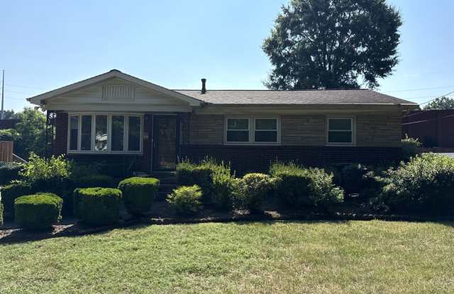 3-Bedroom Home Close to Uptown! photos photos
