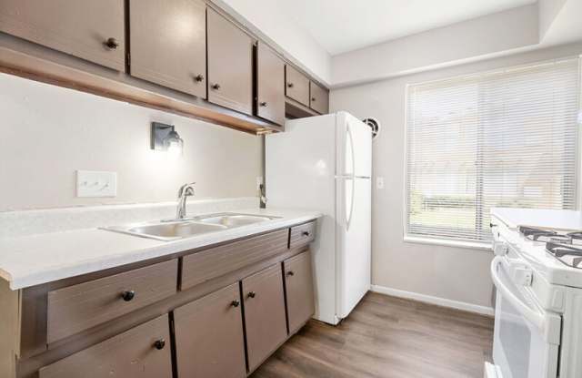 24583 Kelly Rd. -5 photos photos