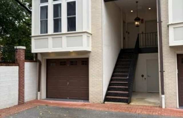 1328 PARK Road NW Gallery 3