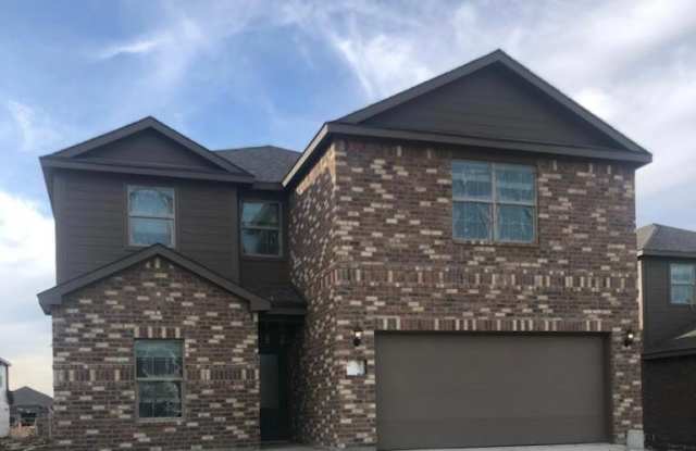 318 Sweet Pea Lane photos photos