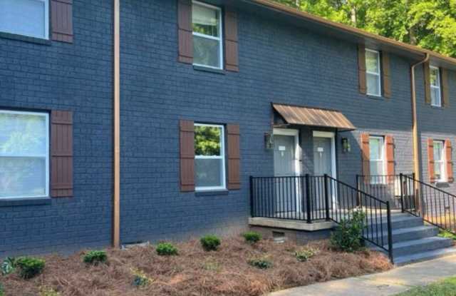 1462 Sherwood Dr photos photos