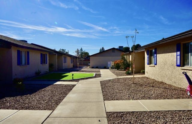 Garden View - 524 S Stapley Dr, Mesa, AZ 85204