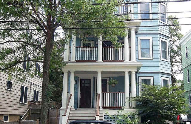 196 Walden Street - 3 photos photos