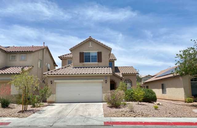 Nice two-story single family house with 3 bedrooms and 2 baths photos photos