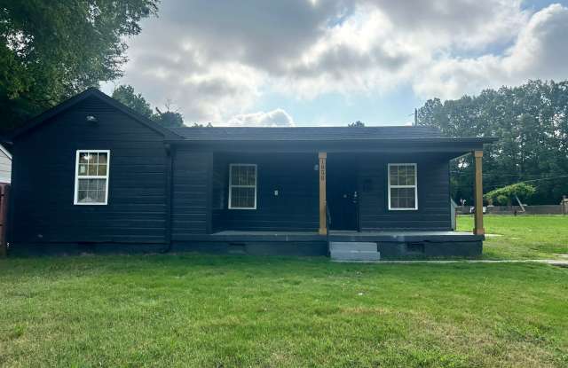 1850 Davis Circle photos photos