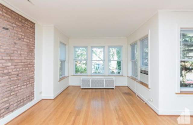 6629 N GLENWOOD Gallery 4