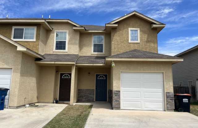 16832 Dancing Ava unit: 1 - 16832 Dancing Ava, Selma, TX 78154