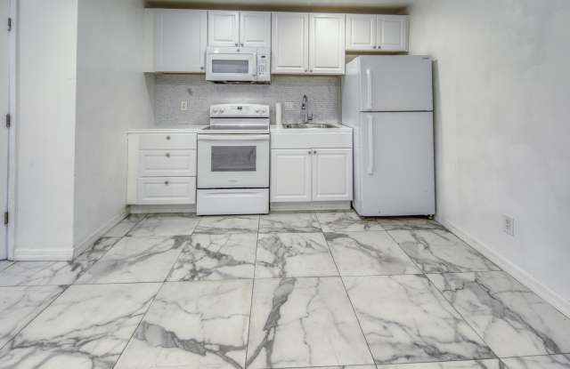 519 S M Street unit: 2 Back photos photos 519 S M Street unit: 2 Back photos photos