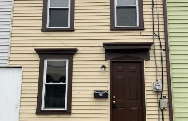 MOVE IN SPECIAL! 2 Bedroom Home in Carlisle - 219 North West Street, Carlisle, PA 17013