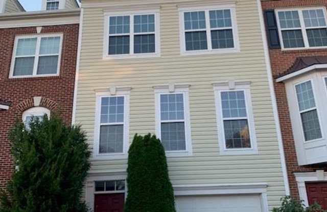13507 STARGAZER TERRACE - 13507 Stargazer Terrace, Centreville, VA 20120