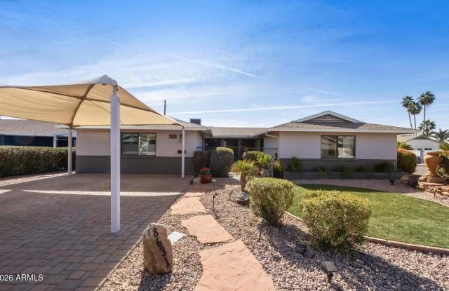 8631 E VISTA Drive Gallery 2