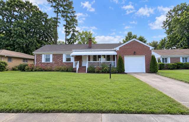 609 Charlton Drive Gallery 1