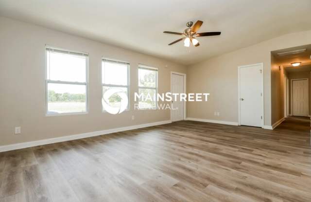 2626 Northeast 20th Place Gallery 3