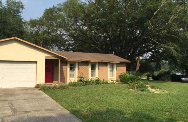 3/2 in Westwood! photos photos