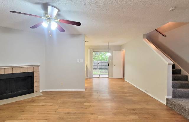 Lovely 2-story | 2-bedroom | 2-bath duplex | Balcony off Primary Bedroom! | Great location! Gallery 2