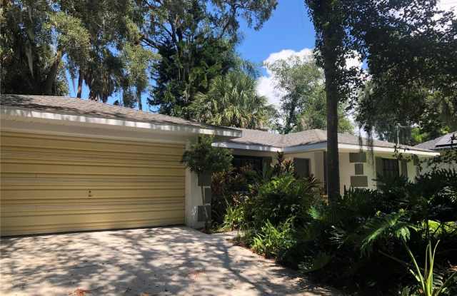 1120 N BRICKELL DRIVE - 1120 North Brickell Drive, Deltona, FL 32725