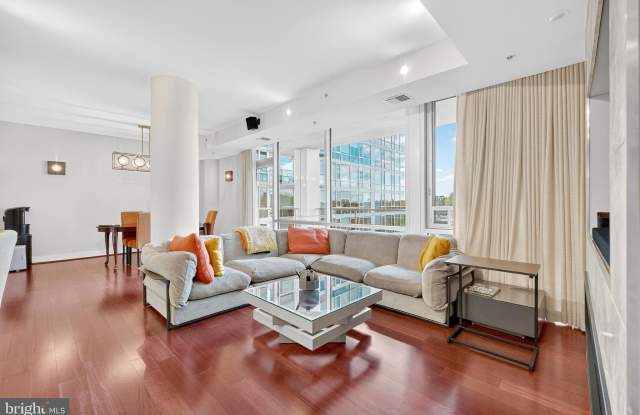 6820 WISCONSIN Avenue unit: 4006 photos photos