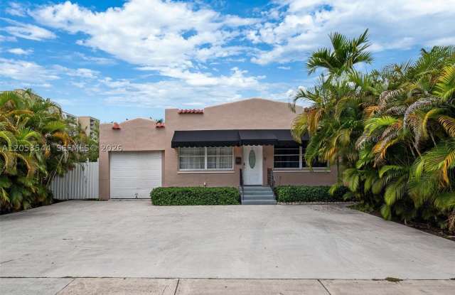 3629 SW 12th St photos photos