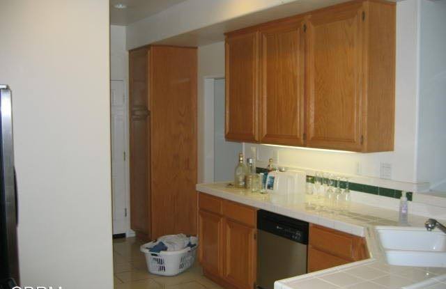 1590 Riverwood Court Gallery 4