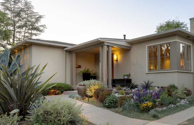 1339 La Loma Road Gallery 2