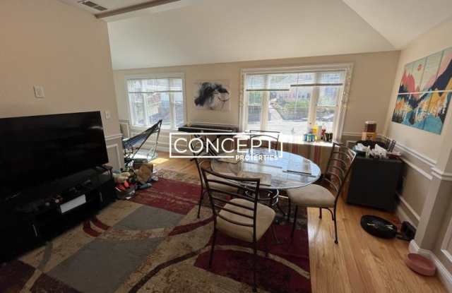 614 Main St. photos photos