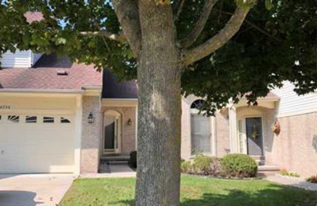 24235 WEATHERVANE Court Gallery 3
