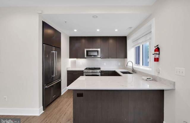 1400 5TH STREET NW - 1400 5th Street Northwest, Washington, DC 20001