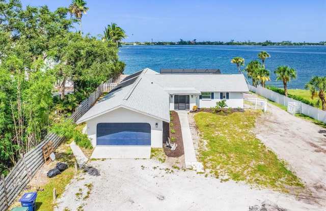 716 SARABAY ROAD photos photos