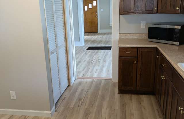 1403 Beechwood Avenue - 1403 Beechwood Avenue, New Albany, IN 47150