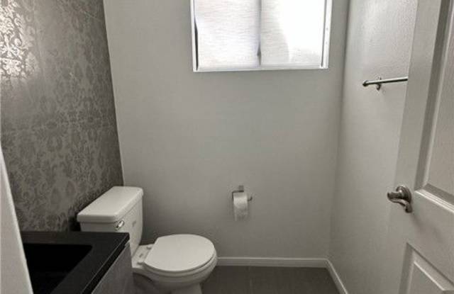 11438 Moorpark Street - 11438 Moorpark Street, Los Angeles, CA 91604