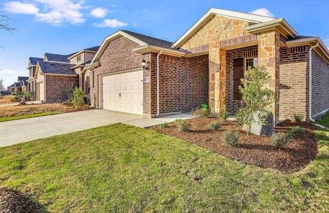 1921 Tomahawk Trail - 1921 Tomahawk Trl, Cross Roads, TX 76227