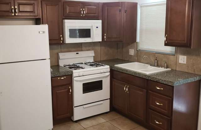 Beautifully updated home!!! Gallery 3